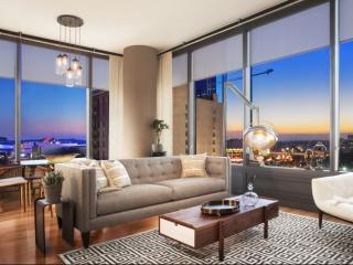 900 Figueroa St, Los Angeles CA  90015-1698 exterior