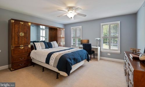 195 Carnoustie Way, Media PA 19063-1856 exterior