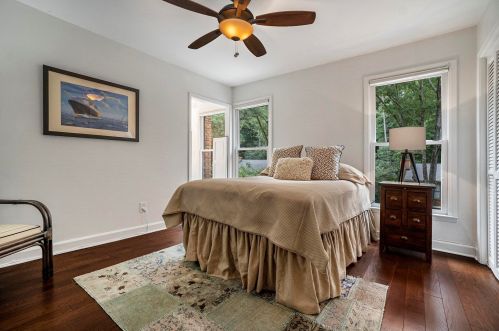 1121 Morningside Pl, Atlanta GA 30306-3061 exterior