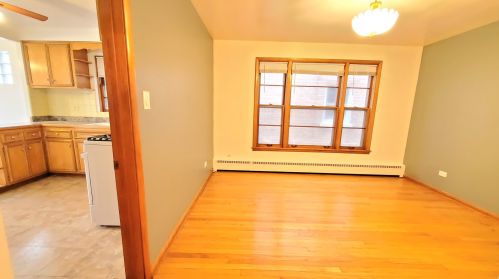 3037 Austin Ave, Chicago IL 60638-1418 exterior