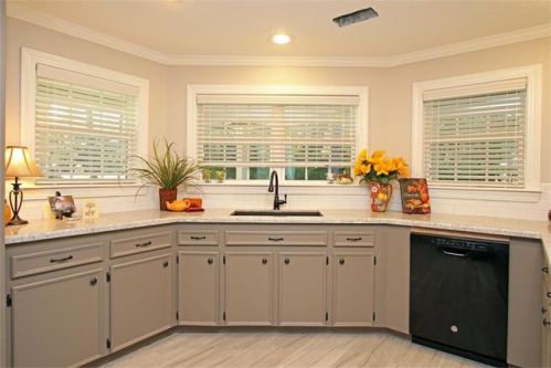 1211 Papoose Trl, Montgomery, TX 77316-4838