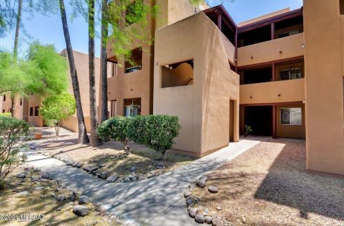 1810 Blacklidge Dr, Tucson AZ  85719-2772 exterior