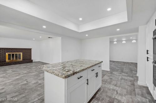 11216 33rd Ave, Phoenix AZ 85029-4105 exterior