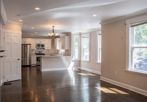 35 Briggs St, Salem, MA 01970-4007