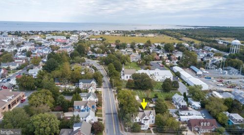 151 Kings Hwy, Lewes DE 19958-1418 exterior