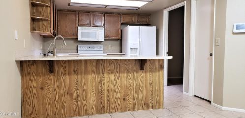 18232 25th Way, Phoenix AZ  85032-1094 exterior