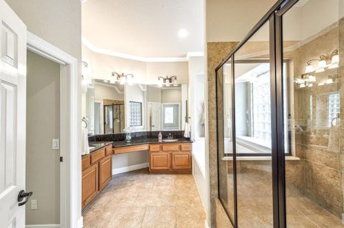 28307 Wild Mustang Ln, Fulshear TX 77441-2064 exterior