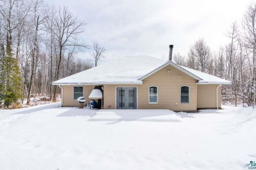 9127 Superior St, Duluth MN 55812-2139 exterior