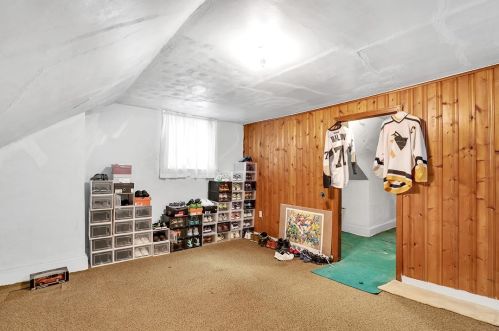 1850 Middle St, Pittsburgh PA 15227-3846 exterior