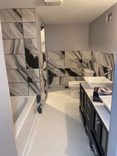 138 124 St, Chicago IL 60628-7240 exterior