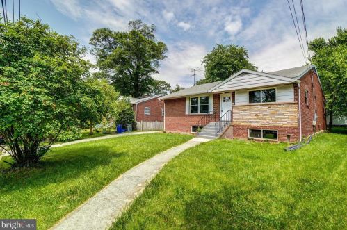 1112 Jackson Ave, Silver Spring, MD 20912-7532