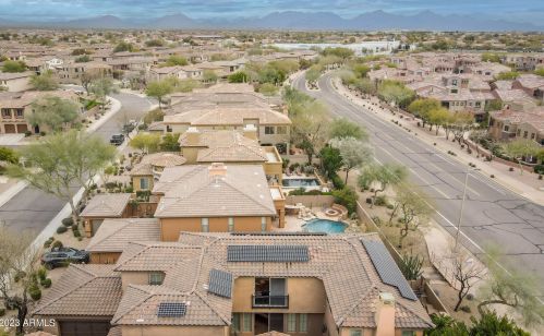 3931 Crst Ln, Phoenix AZ 85027-1602 exterior