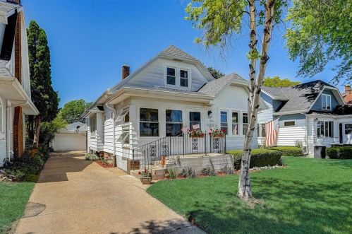 5006 Beloit Rd, Milwaukee WI 53214-5332 exterior