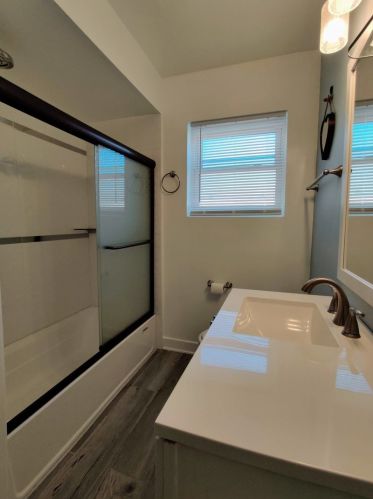 13929 Dearborn St, Chicago IL  60827-2071 exterior