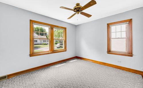 3846 216 Pl, Matteson IL 60443-2724 exterior