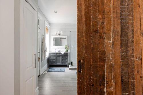 3882 Humphrey St, Saint Louis MO 63116-4825 exterior