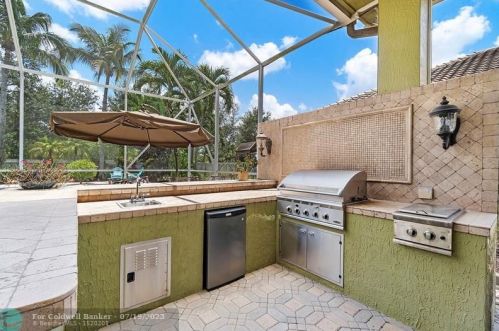 21642 Marigot Dr, Boca Raton FL 33428-4824 exterior