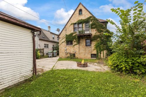 3040 62, Milwaukee WI 53214-1821 exterior