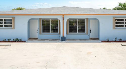 680 Enfield St, Boca Raton FL  33487-3115 exterior