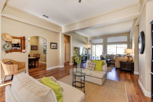 700 Diamond Glen Cir, Folsom CA 95630-3157 exterior