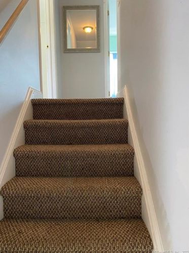 105 State Ave, Killingly CT 06241-2013 exterior