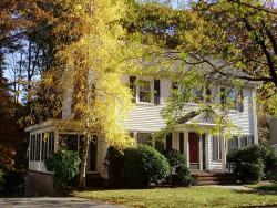 79 Dickerman Rd, Newton, MA 02461-1321