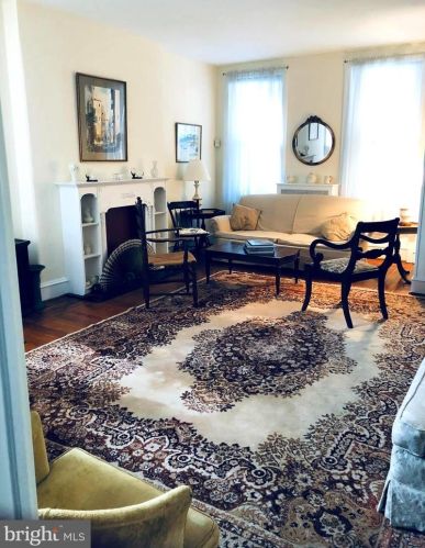 20 Highland Ave, Philadelphia, PA 19118-3308