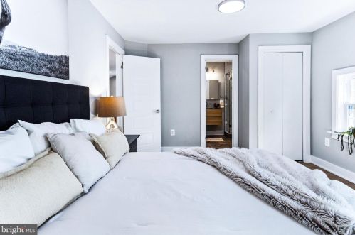 4812 Hayes St, Washington DC  20019-3649 exterior