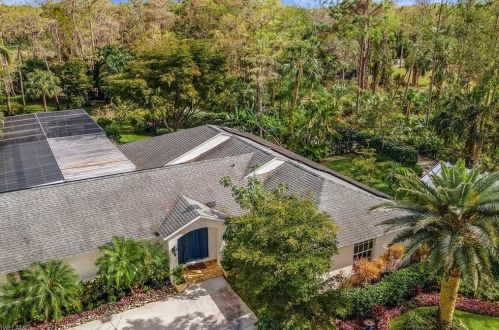 770 Logan Blvd, Naples FL 34116-3909 exterior