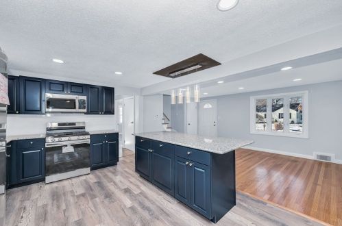 139 Maebeth St, Springfield MA 01119-2414 exterior