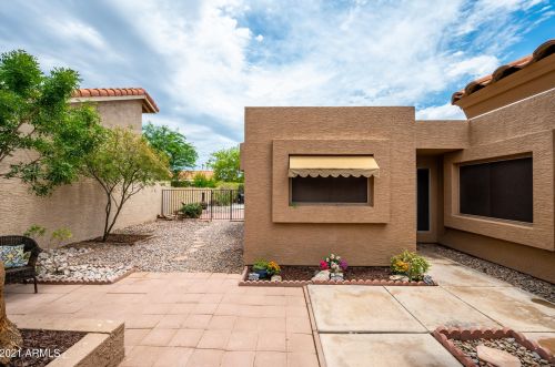 1387 Carriage Ln, Chandler AZ 85224-1103 exterior