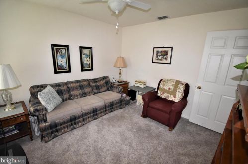 15 Middleton Dr, Lumberton Township NJ 08048-5054 exterior