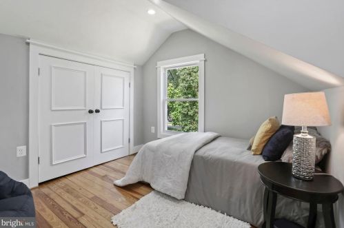 1502 Kearny St, Washington DC  20017-2958 exterior