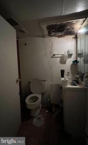 1427 Jackson St, Washington DC 20017-2953 exterior