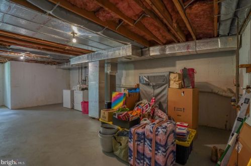 59 Mactavish Ct, New Castle DE 19720-6524 exterior