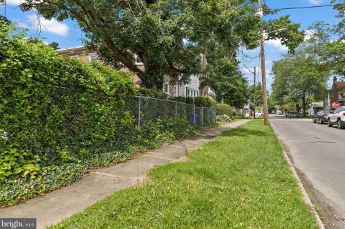 101 Elkinton Ave, Chester PA 19013-5030 exterior