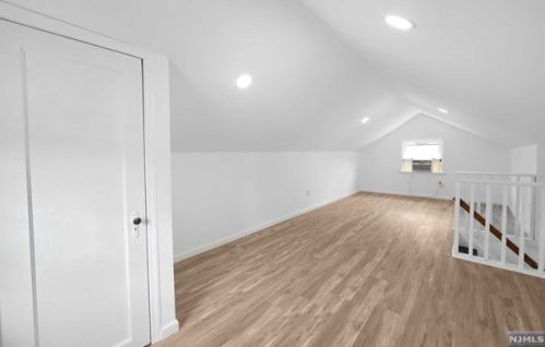 115 Oakdene Ave, Teaneck NJ  07666-4169 exterior