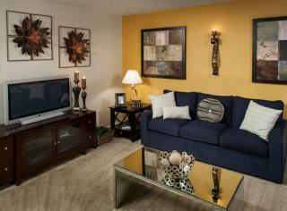 7201 Hart Ln, Austin TX  78731-2400 exterior