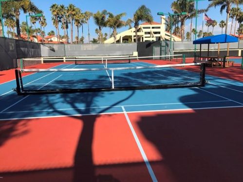 4760 San Sebastian Dr, Oxnard CA 93035-3640 exterior