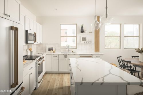 825 9th Ave, Phoenix AZ  85007-2315 exterior