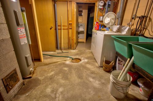 1145 Cp St, Ely MN 55731-1208 exterior