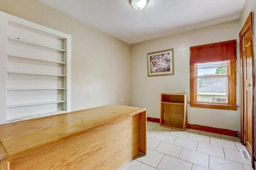 3030 15 Pl, Milwaukee WI 53215-3721 exterior