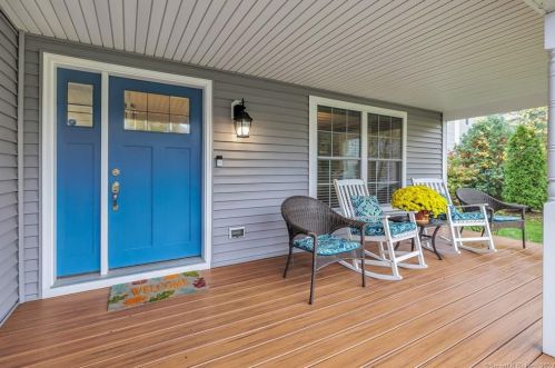 2 Scribner Ave, Norwalk, CT 06854-2538