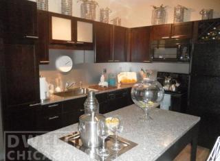 186 Randolph St, Chicago IL  60601-3109 exterior