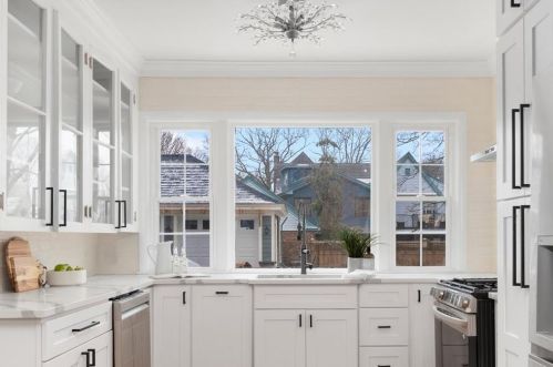 294 Doyle Ave, Providence RI  02906-3355 exterior