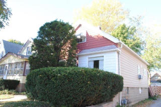 3115 14th St, Milwaukee, WI 53206-2768