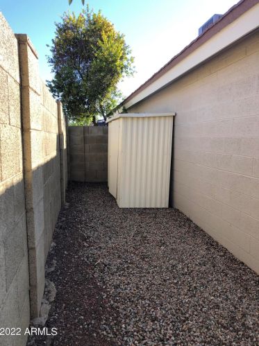 620 Campo Bello Dr, Phoenix AZ 85032-2030 exterior