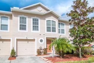 4604 Ashburn Square Dr, Tampa, FL 33610-5956