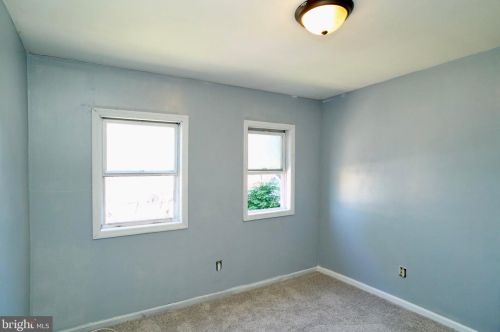 106 State St, Camden NJ 08102-2160 exterior