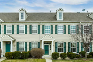 616 Providence Dr, Prior Lake, MN 55379-4536